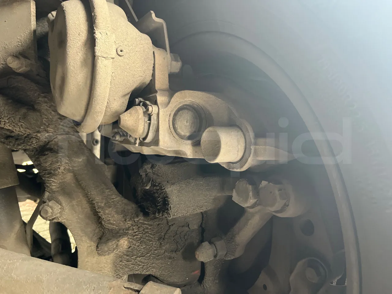 Irizar Scania K440 - EUR5 -324kW -12.2m - front brake calipers right