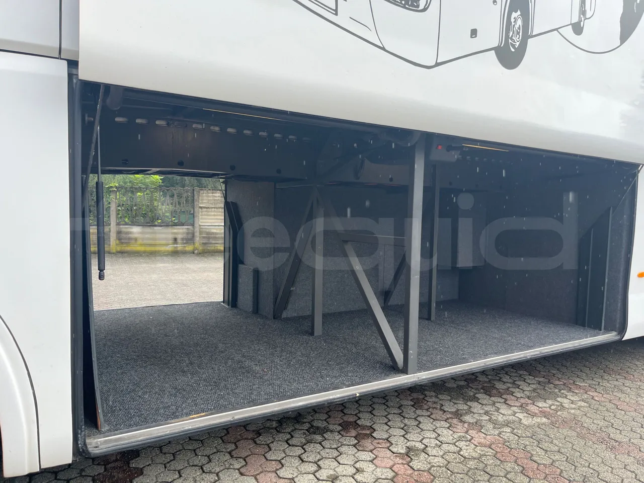 Irizar Scania K440 - EUR5 -324kW -12.2m - internal frame rust check
