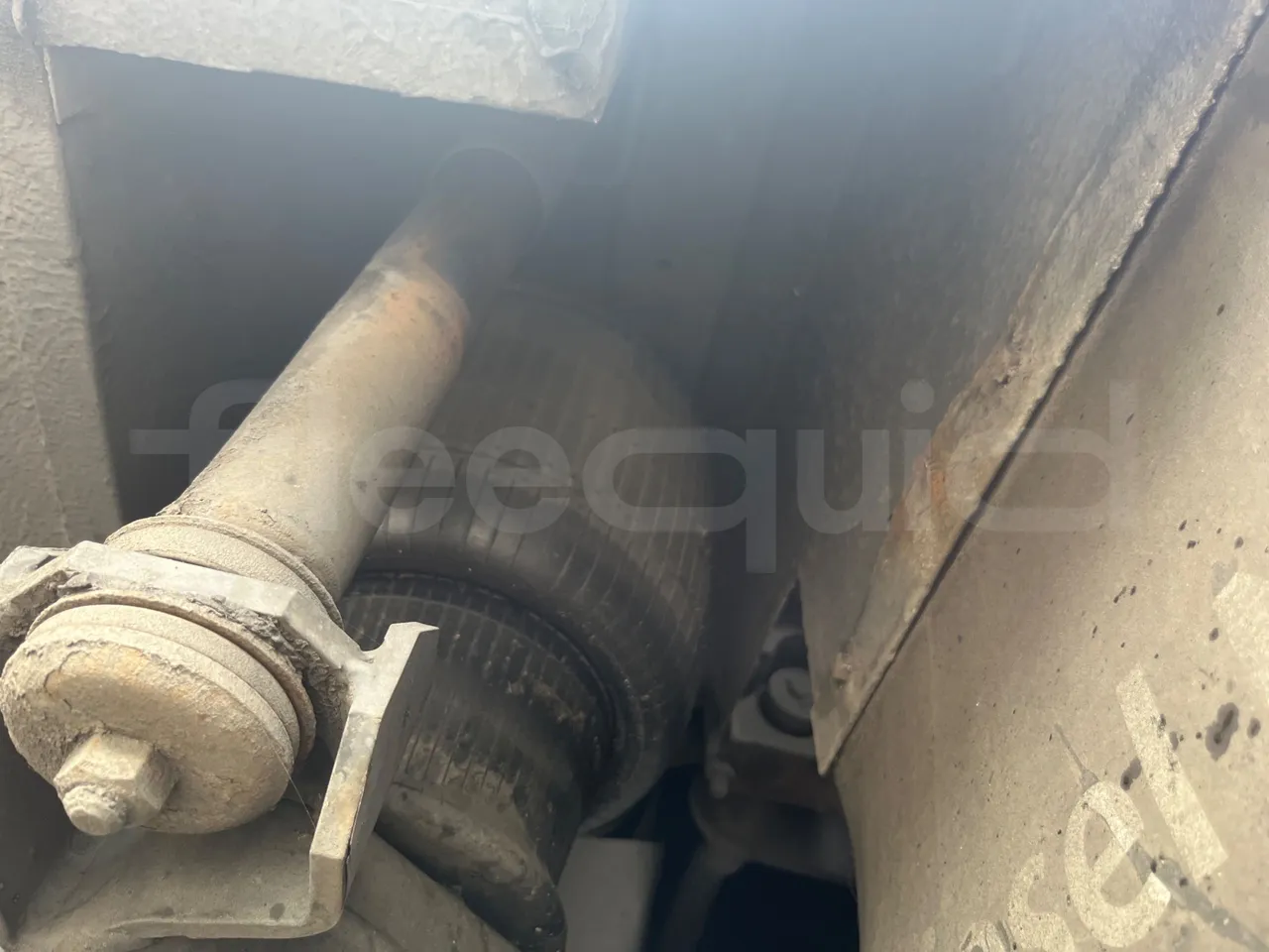 Irizar Scania K440 - EUR5 -324kW -12.2m - axle 2 shock absorbers 2 left