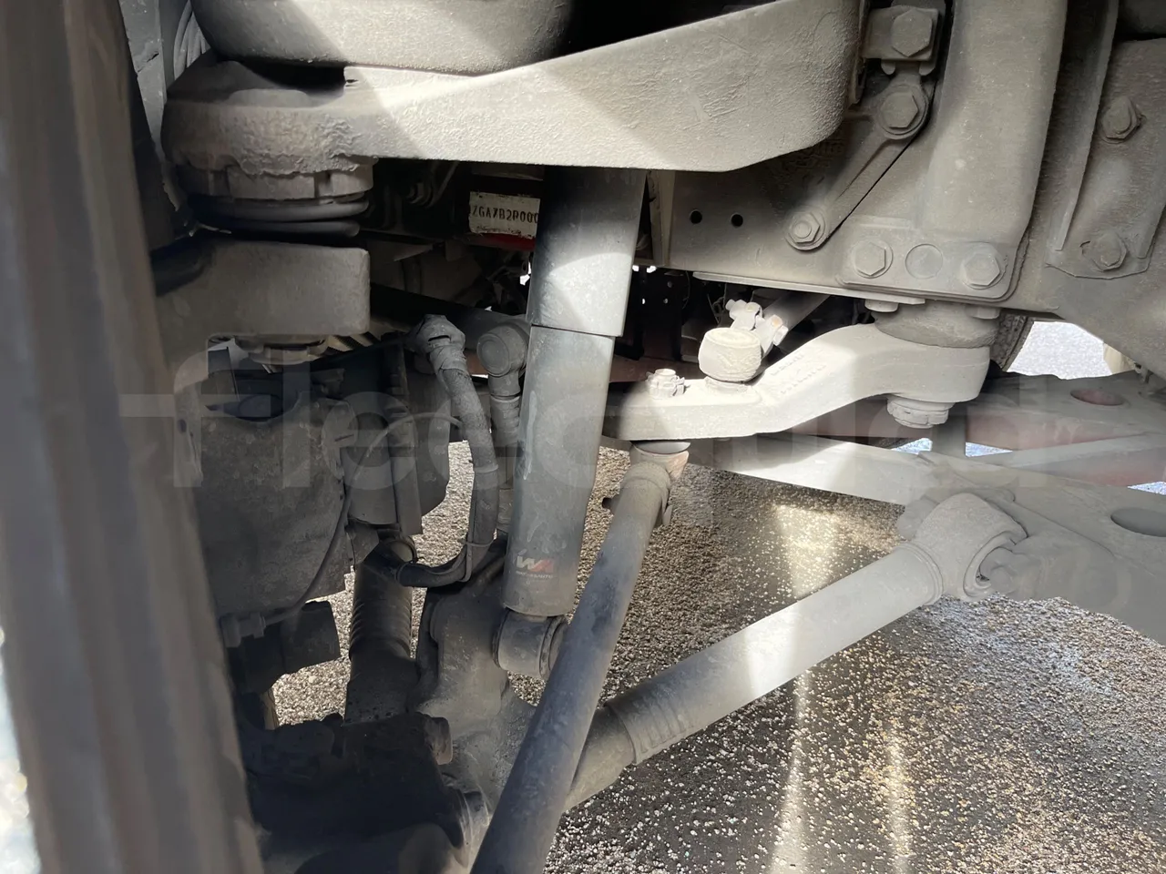 Irisbus Domino Orlandi 2001 397E 12.35 - Euro3 - 259kW - 12mt - front shock absorbers right