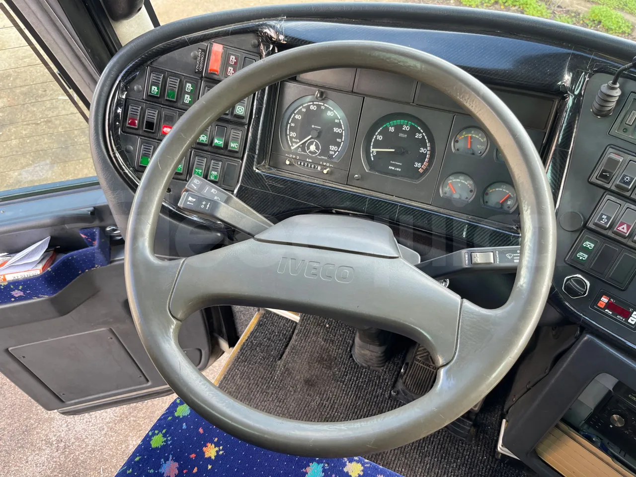 Irisbus Domino Orlandi 2001 397E 12.35 - Euro3 - 259kW - 12mt - steering wheel photo