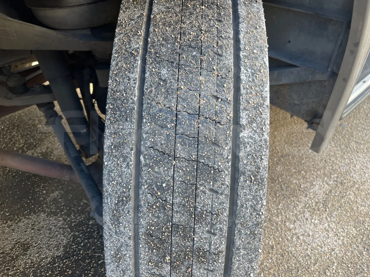 Irisbus Domino Orlandi 2001 397E 12.35 - Euro3 - 259kW - 12mt - rear left tire photo