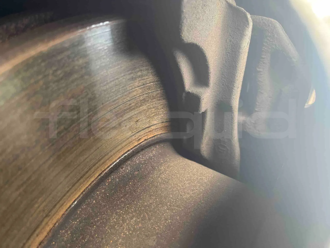 Mercedes-Benz Citaro - First Axle Discs Right Side