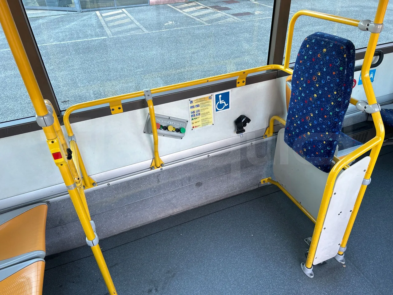 Irisbus Citelis PS09D1 PS09D1-98  - Euro5 - 213kW - 11.990mt - disabled area photo