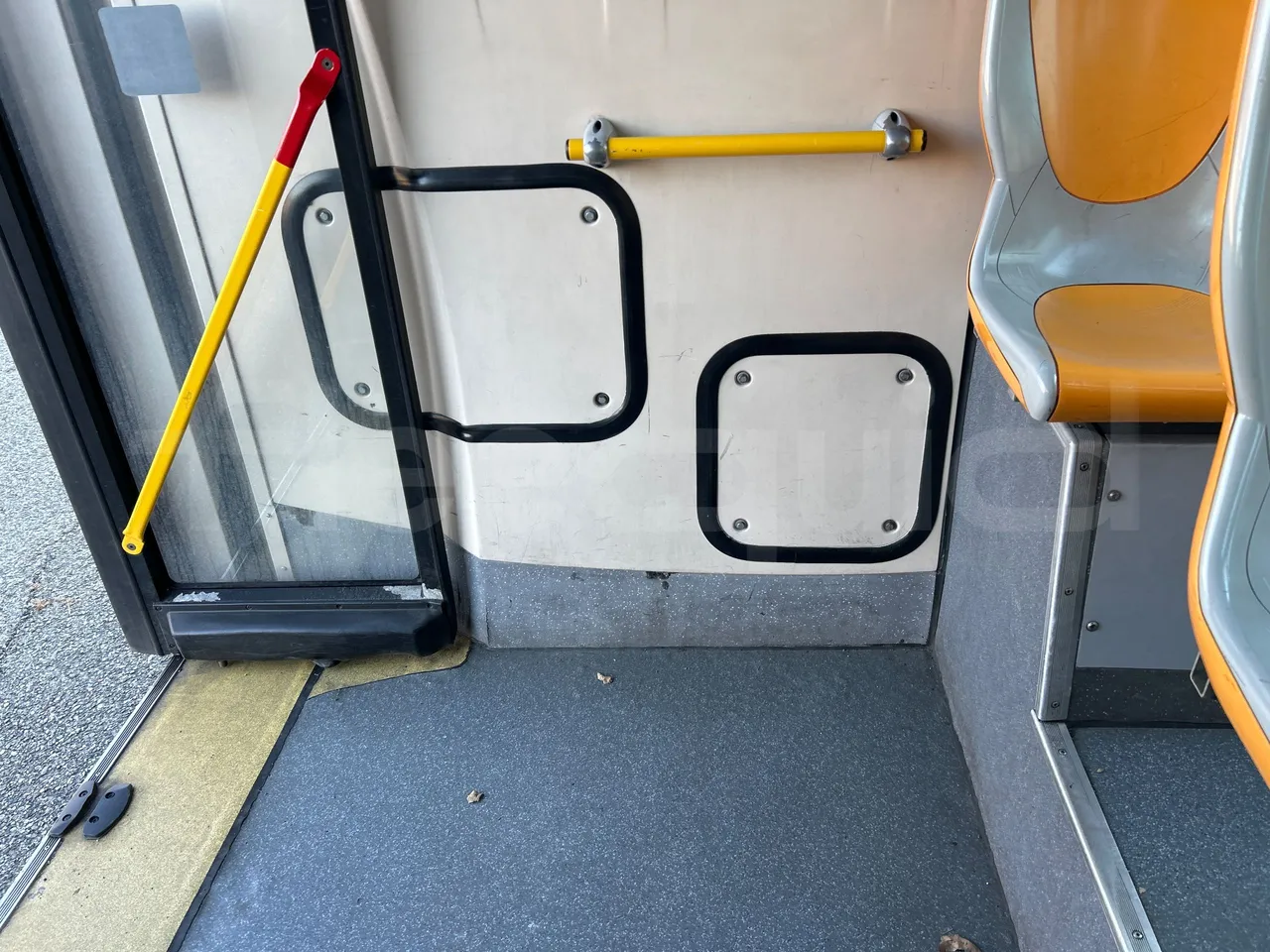 Irisbus Citelis PS09D1 PS09D1-98  - Euro5 - 213kW - 11.990mt - floor hatches photo