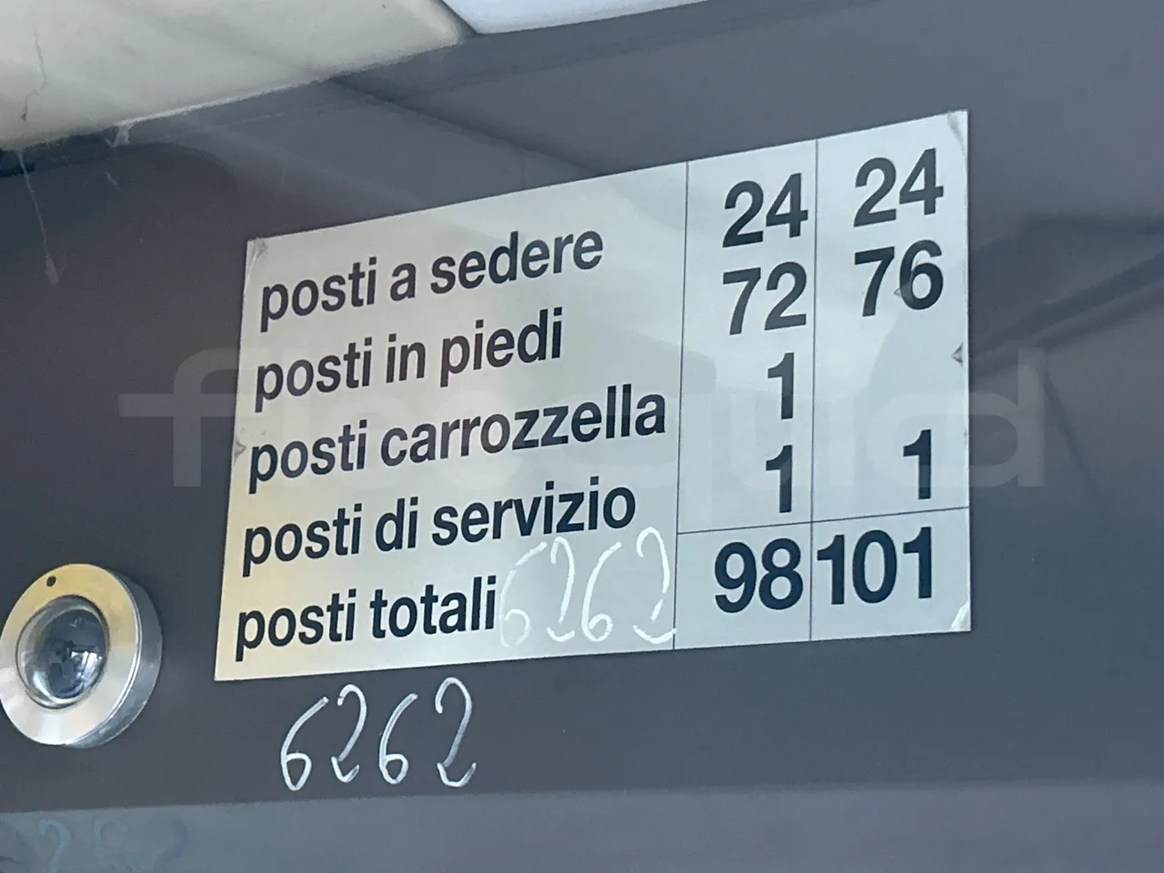 Irisbus Citelis PS09D1 PS09D1-98  - Euro5 - 213kW - 11.990mt - seat plate photo