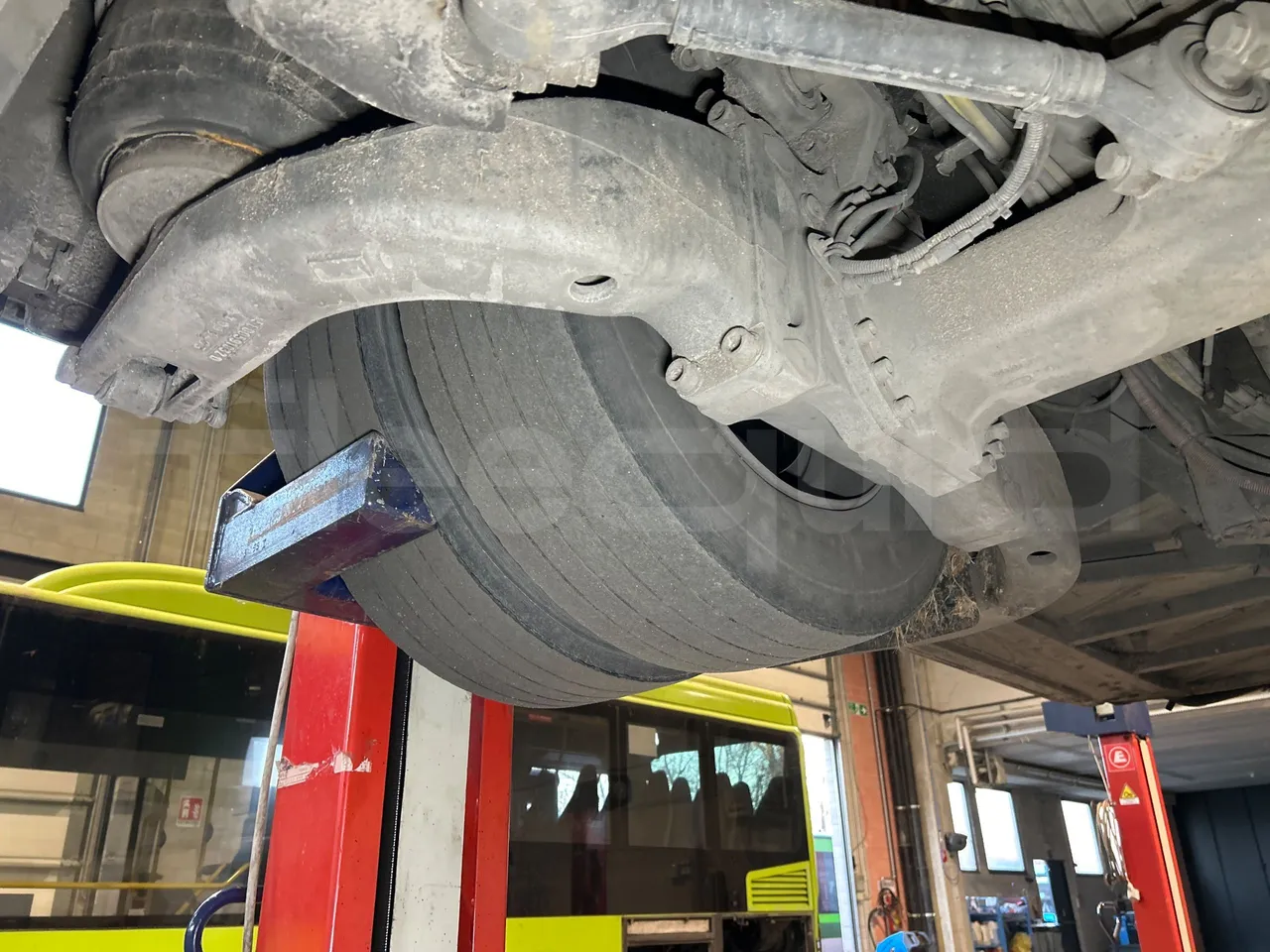 Irisbus Citelis PS09D1 PS09D1-98  - Euro5 - 213kW - 11.990mt - axle 3 right side