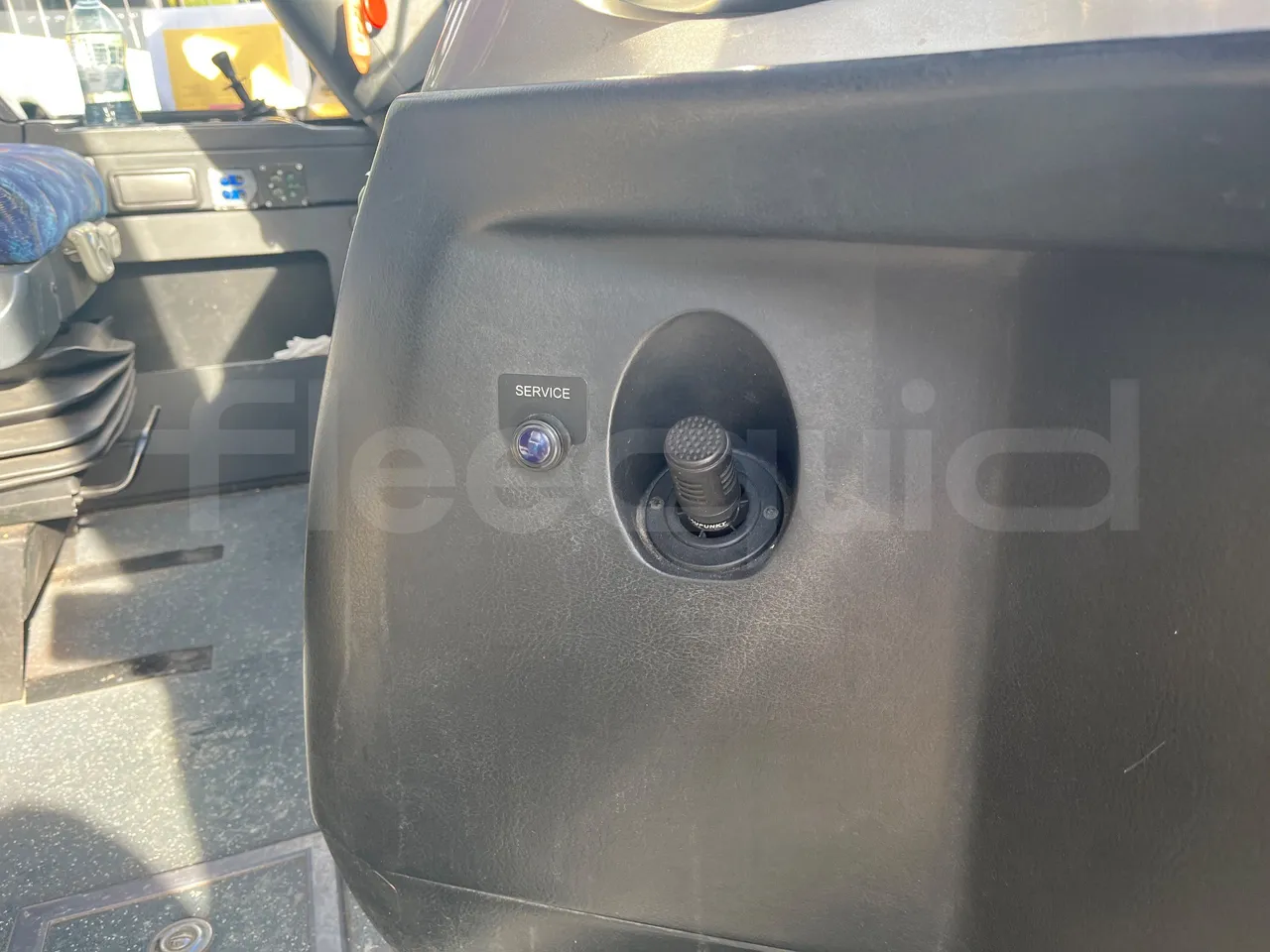 Temsa Safari RD R A T-I53 - Euro 5 - 266 kw - 12.200 mt - hostes microphone accessories photo