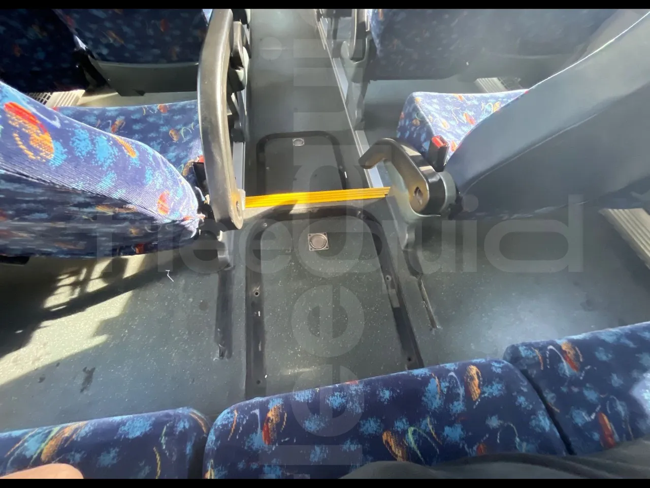 Temsa Safari RD R A T-I53 - Euro 5 - 266 kw - 12.200 mt - floor hatches photo