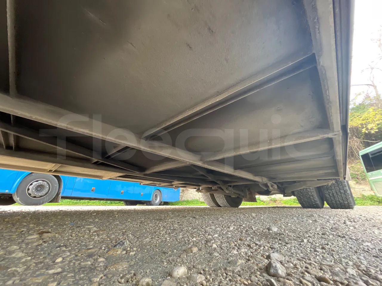 Temsa Safari RD R A T-I53 - Euro 5 - 266 kw - 12.200 mt - central undercarriage photo