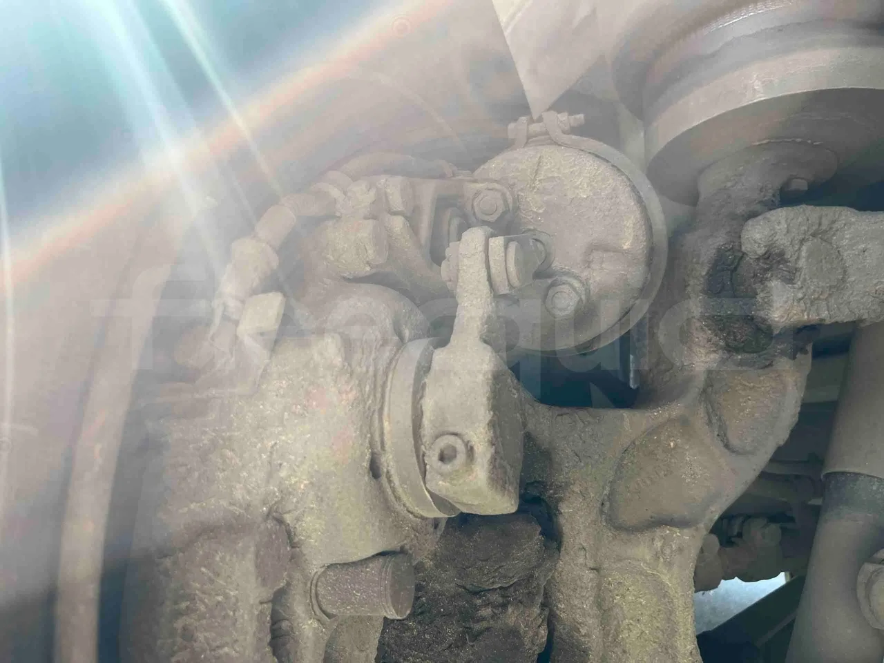 Setra S315 HD - EUR1 - 280kW - 12.000m - front brake calipers right