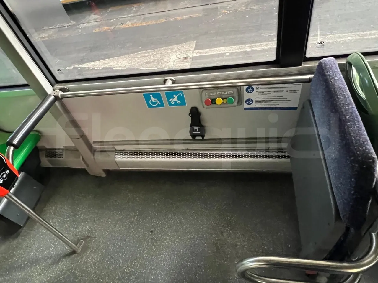 Solaris Urbino 12-EUR6 - folding seat photo