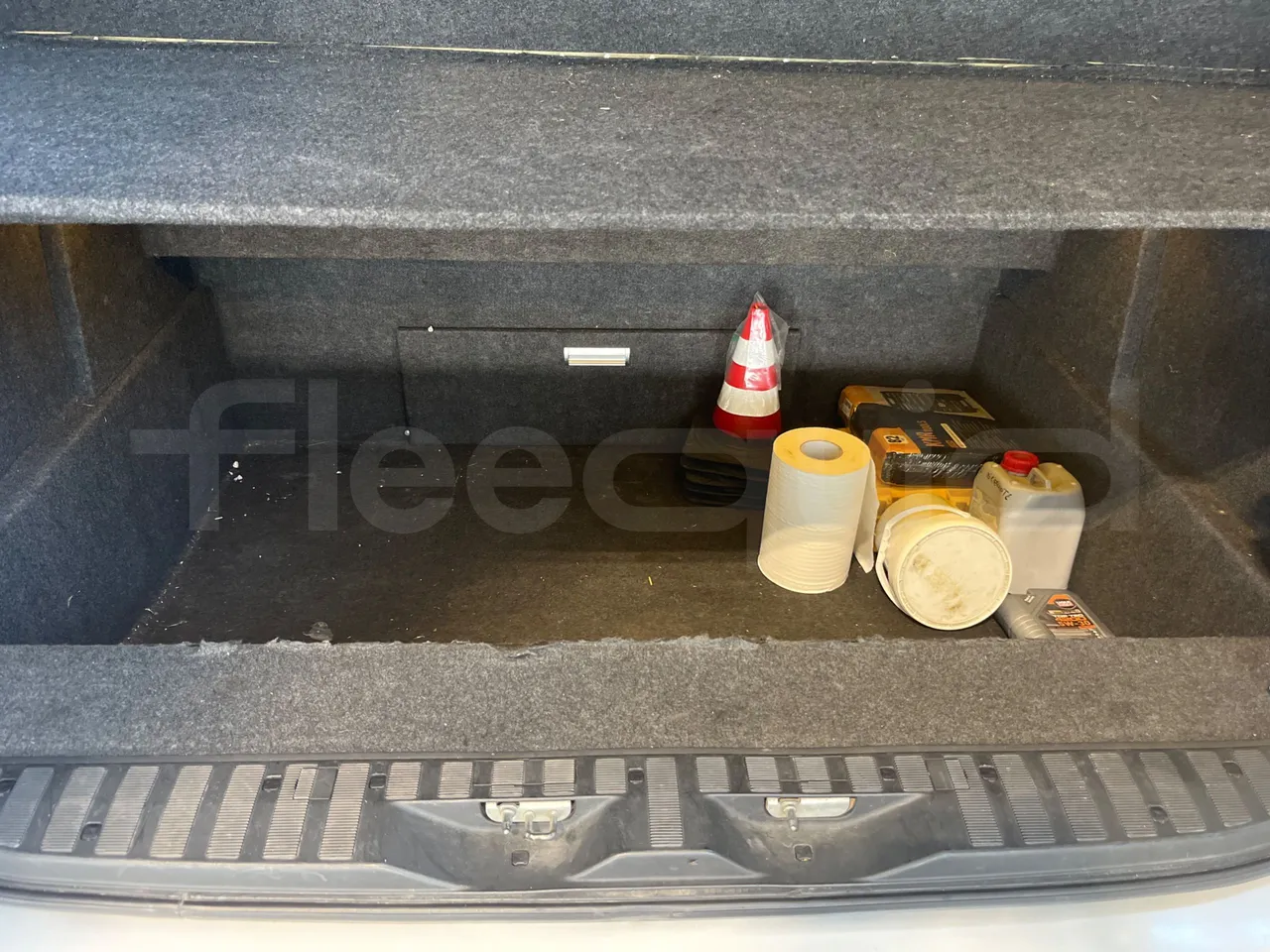 Mercedes-Benz Sprinter 906BB55 - EUR6 - 140kW - 7.765m - internal frame rust check
