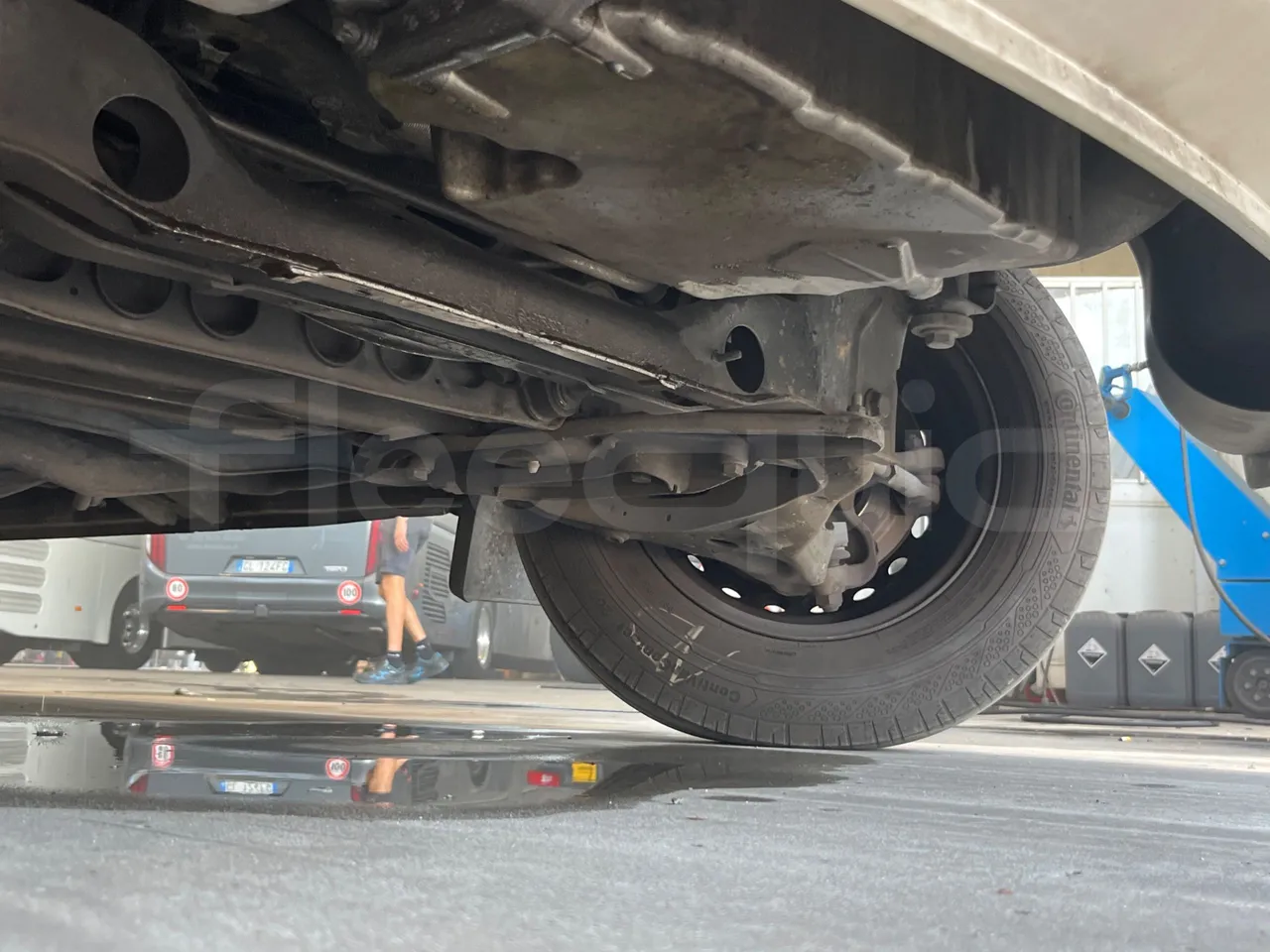 Mercedes-Benz Sprinter 906BB55 - EUR6 - 140kW - 7.765m - front axle left side