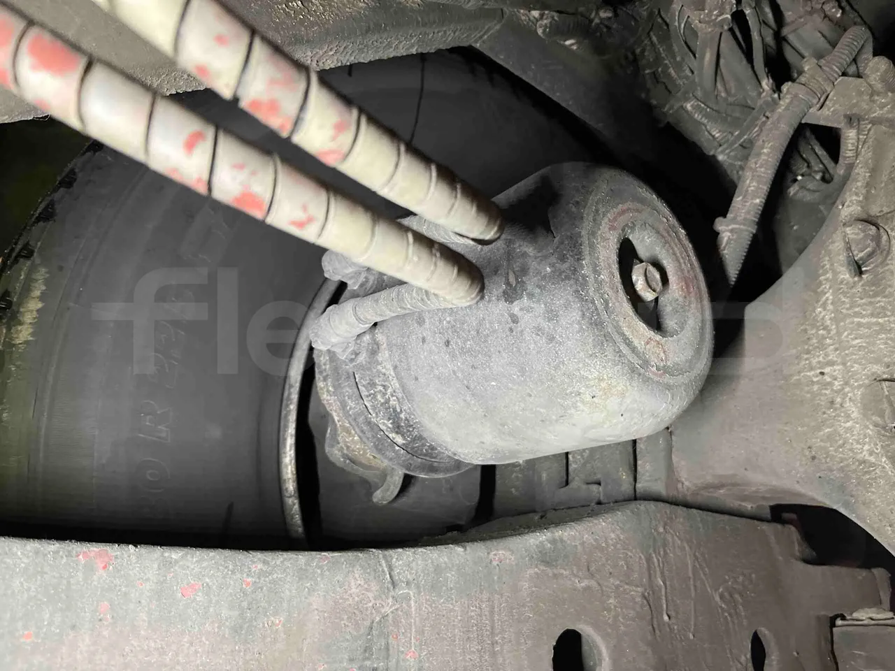 Iveco Crossway SFR160 - Euro 5 - 280 Kw - 10.655mt - axle 2 caliper brakes left