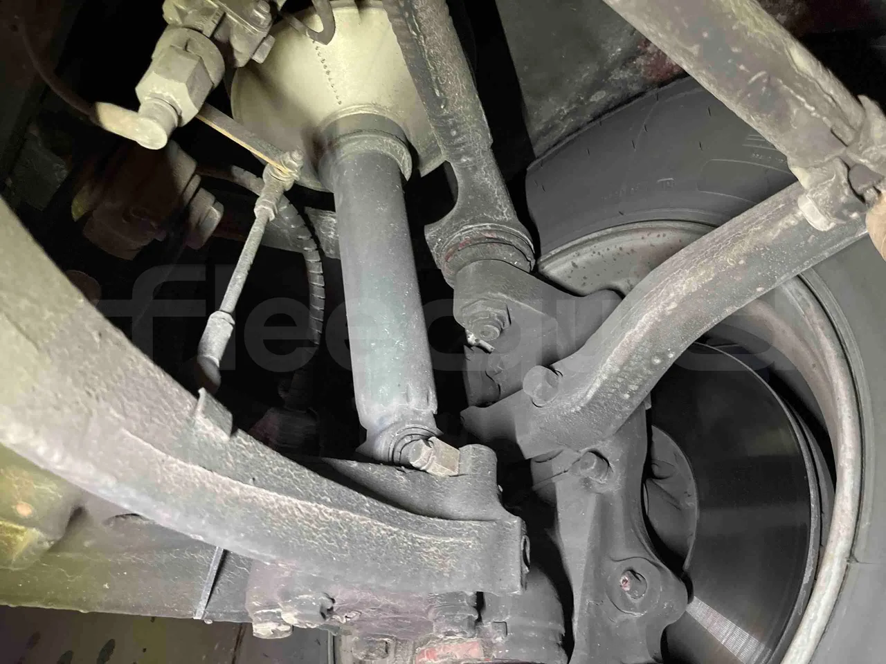 Iveco Crossway SFR160 - Euro 5 - 280 Kw - 10.655mt - front shock absorbers right