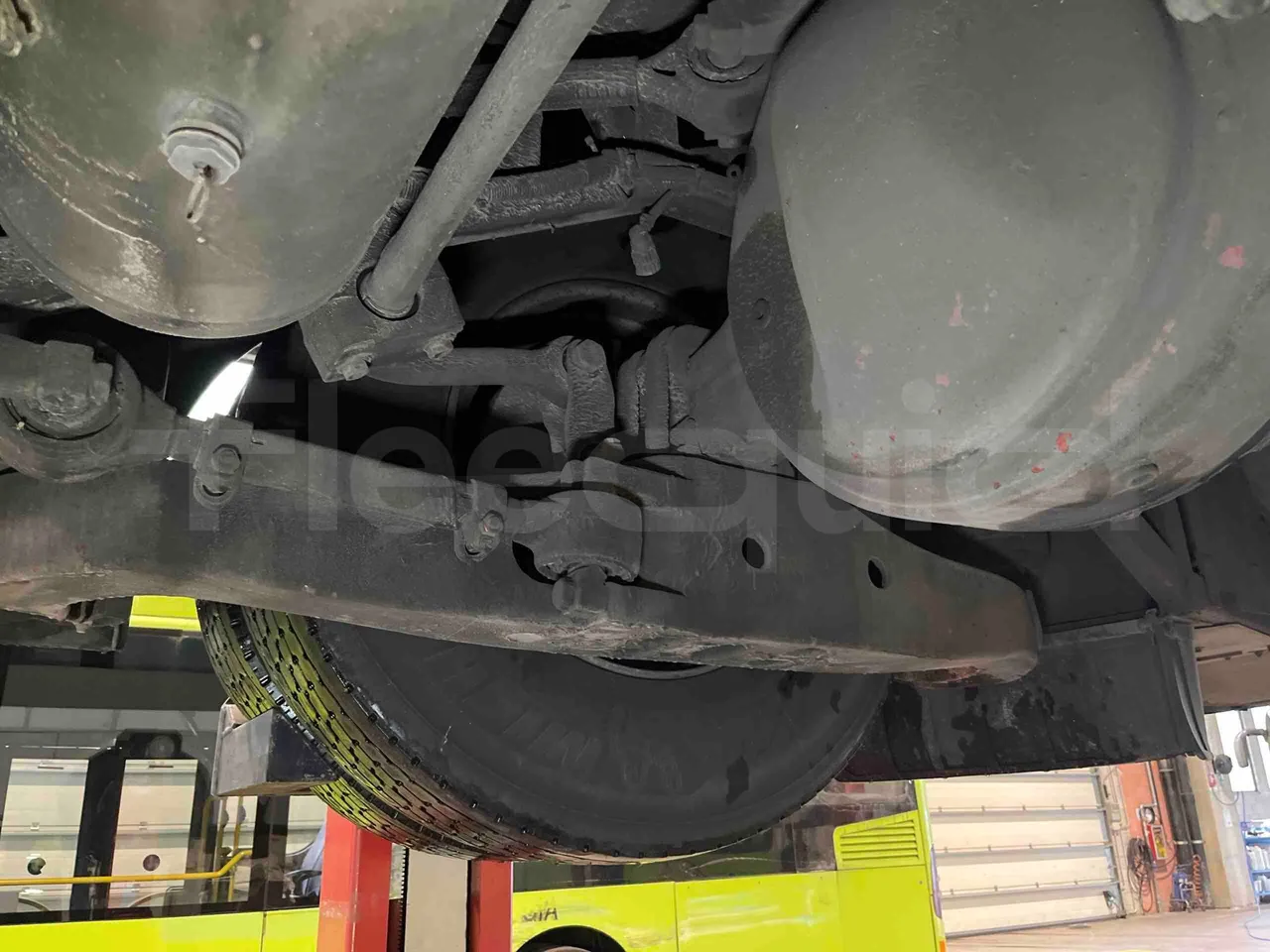 Iveco Crossway SFR160 - Euro 5 - 280 Kw - 10.655mt - axle 3 right side