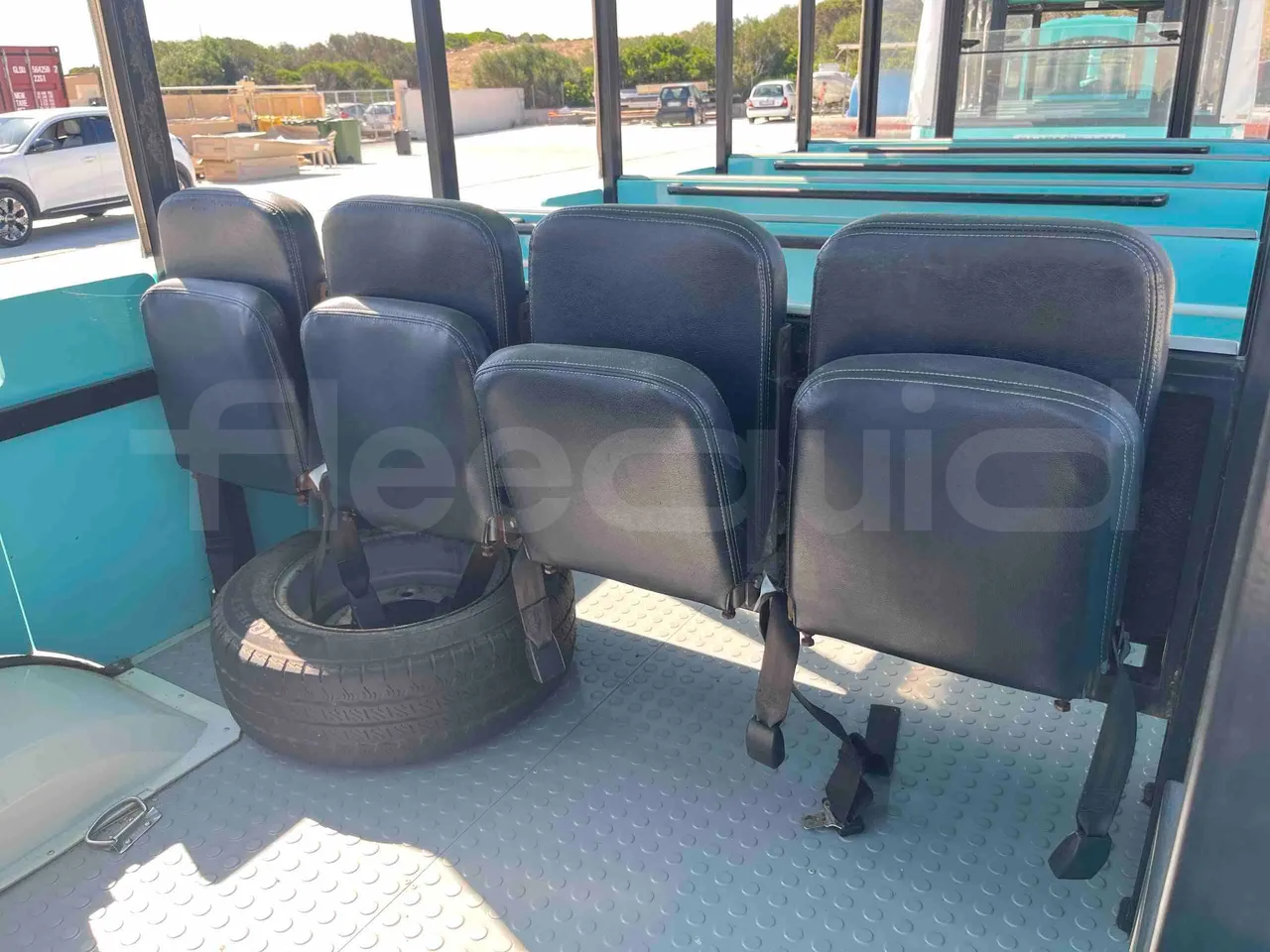 Tianjin Brother Tourist Train YLG 20V3 - single seat detail