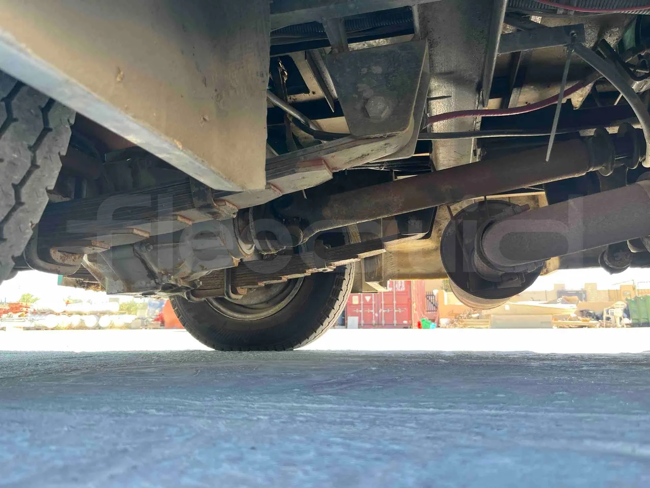 Tianjin Brother Tourist Train YLG 20V3 - axle 2 discs left