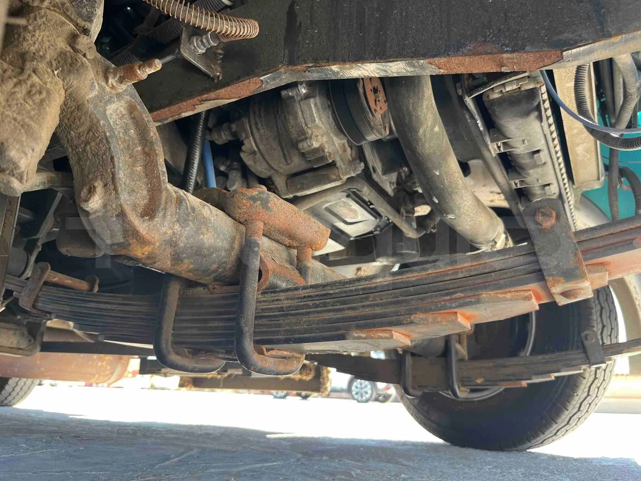Tianjin Brother Tourist Train YLG 20V3 - front brake calipers right