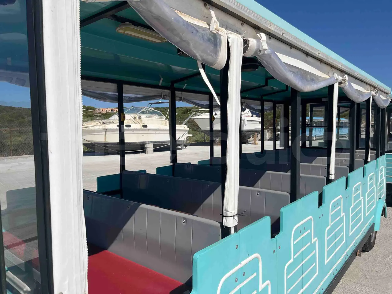 Tianjin Brother Tourist Train YLG 20V3 - reverse view middle aisle