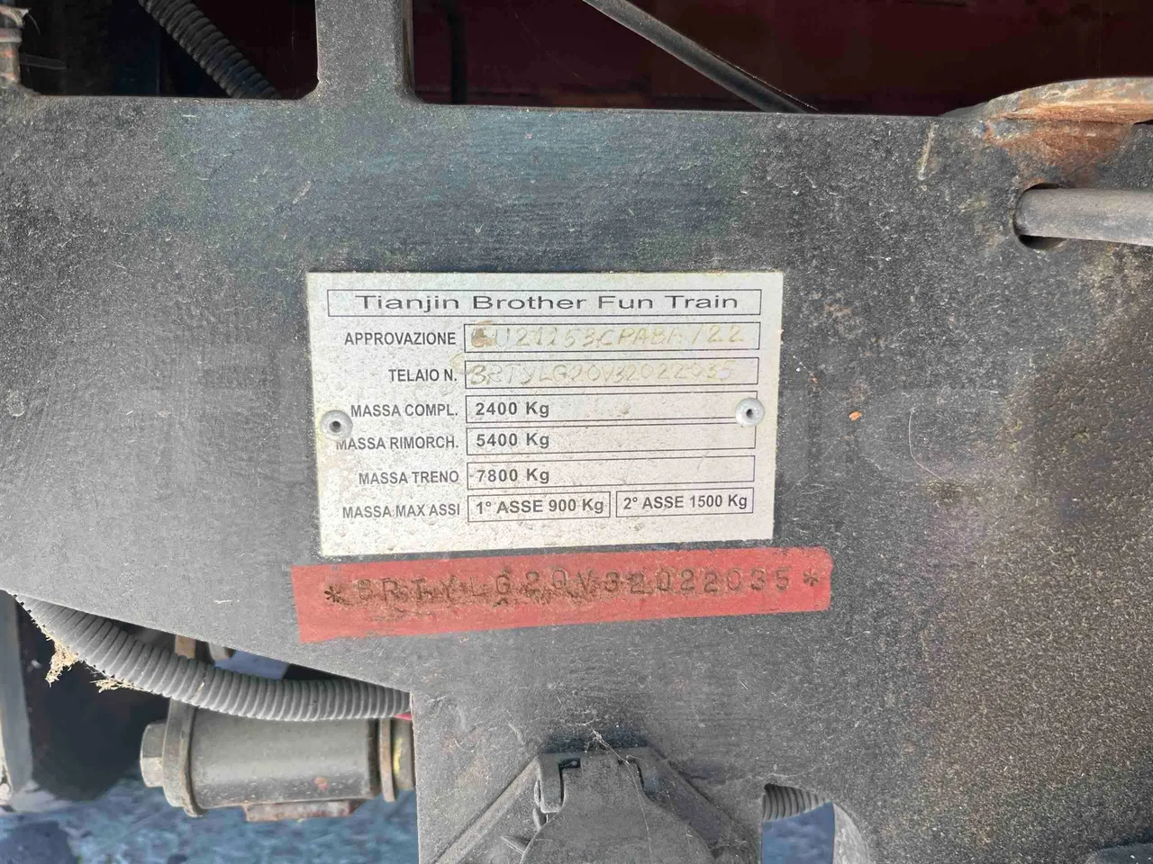 Tianjin Brother Tourist Train YLG 20V3 - vehicle plate photo