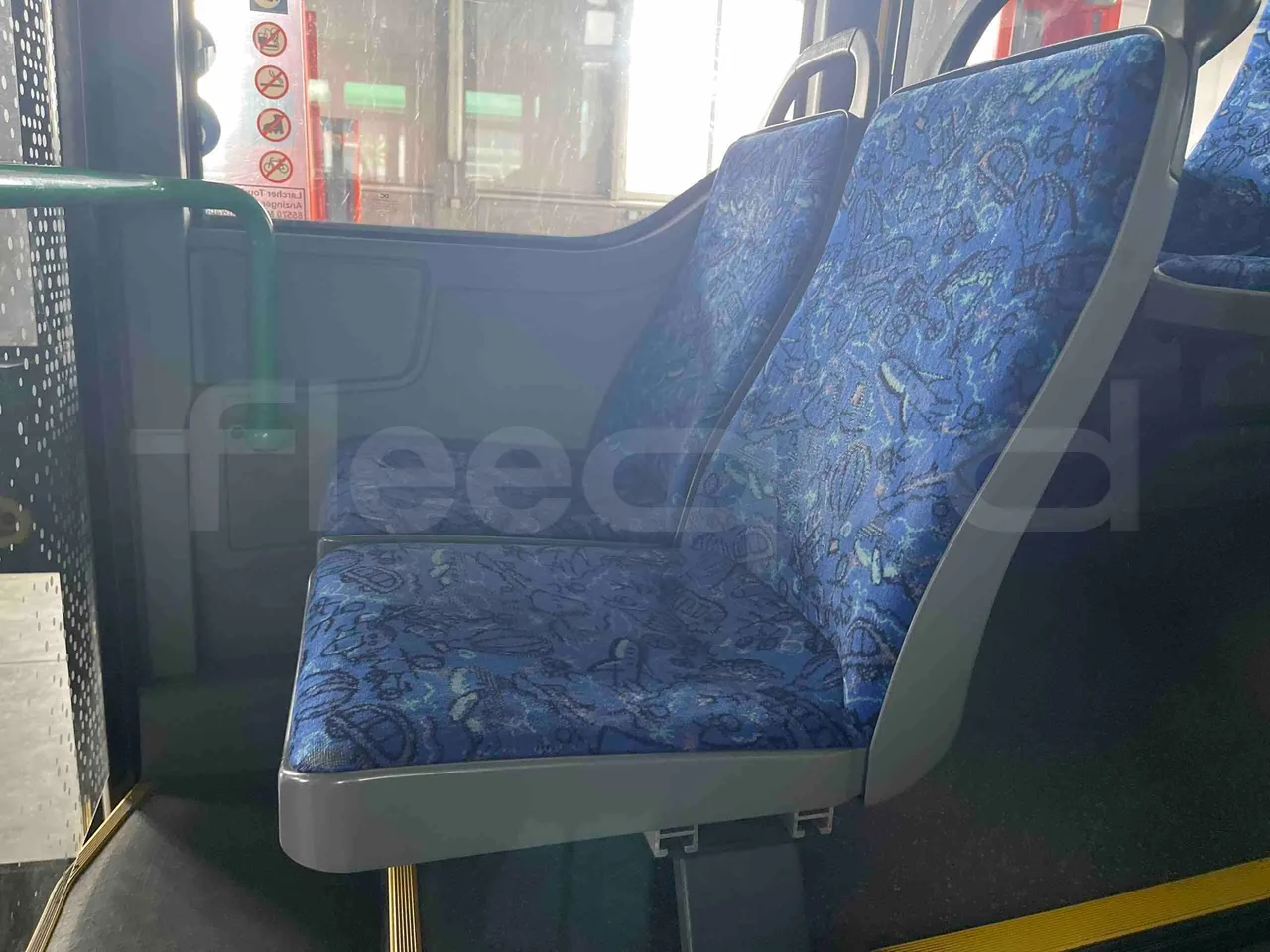 Mercedes-Benz Citaro O 530 LE - Euro 6 - 220 kW - 12.170 mt - armrest detail photo