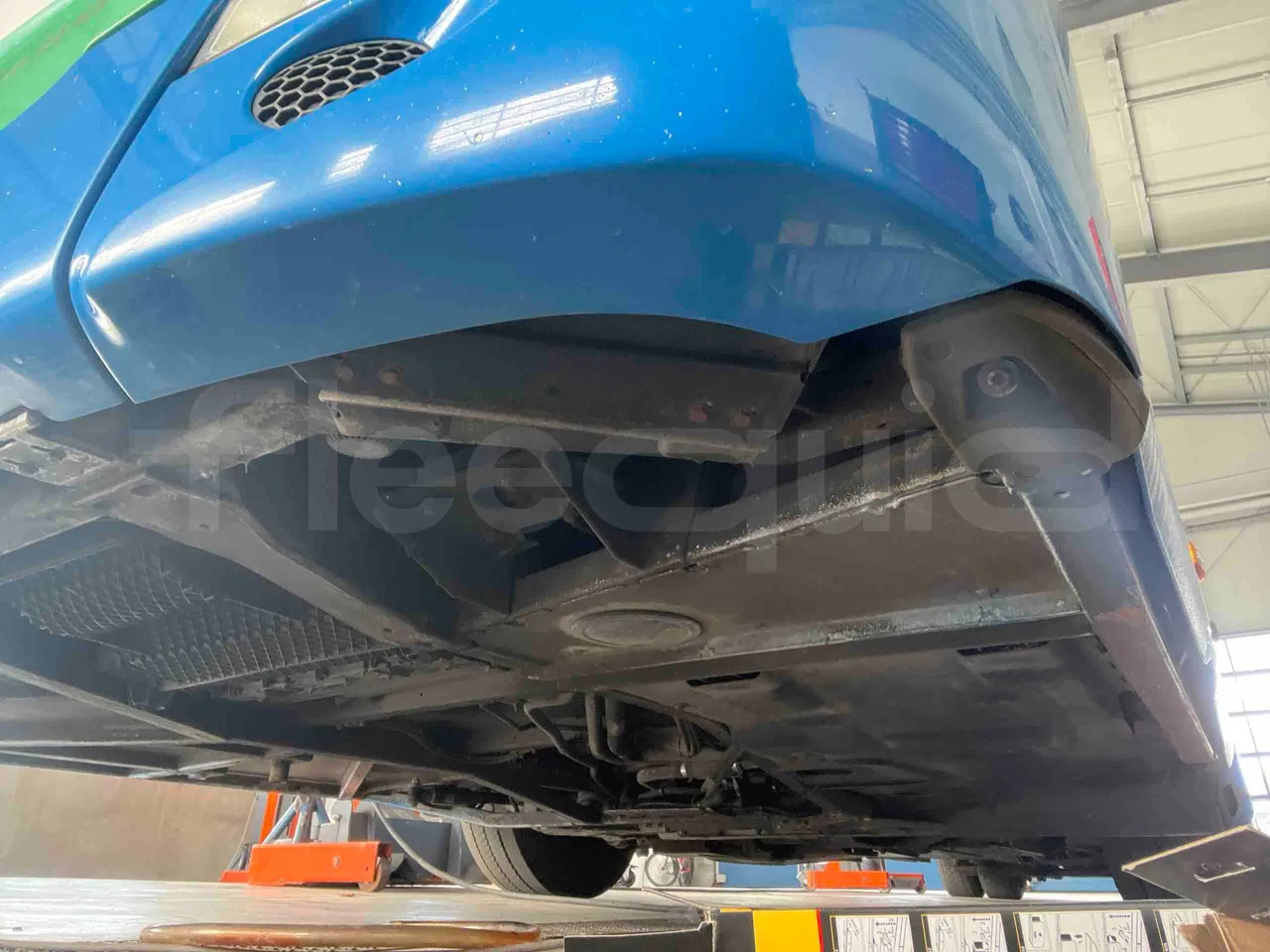 Mercedes-Benz Citaro O 530 LE - Euro 6 - 220 kW - 12.170 mt - front shock absorbers right
