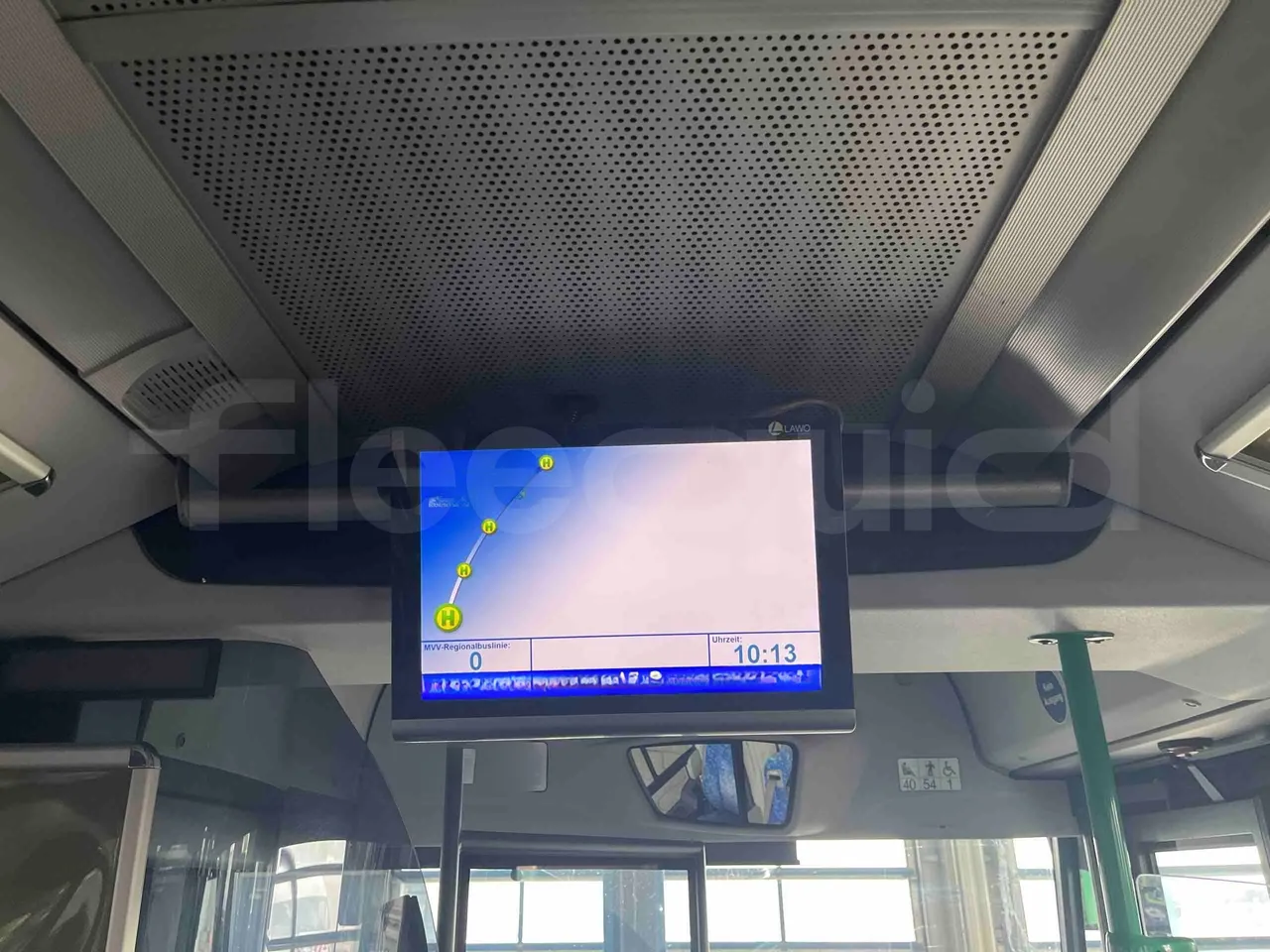 Mercedes-Benz Citaro O 530 LE - Euro 6 - 220 kW - 12.170 mt - monitor detail photo