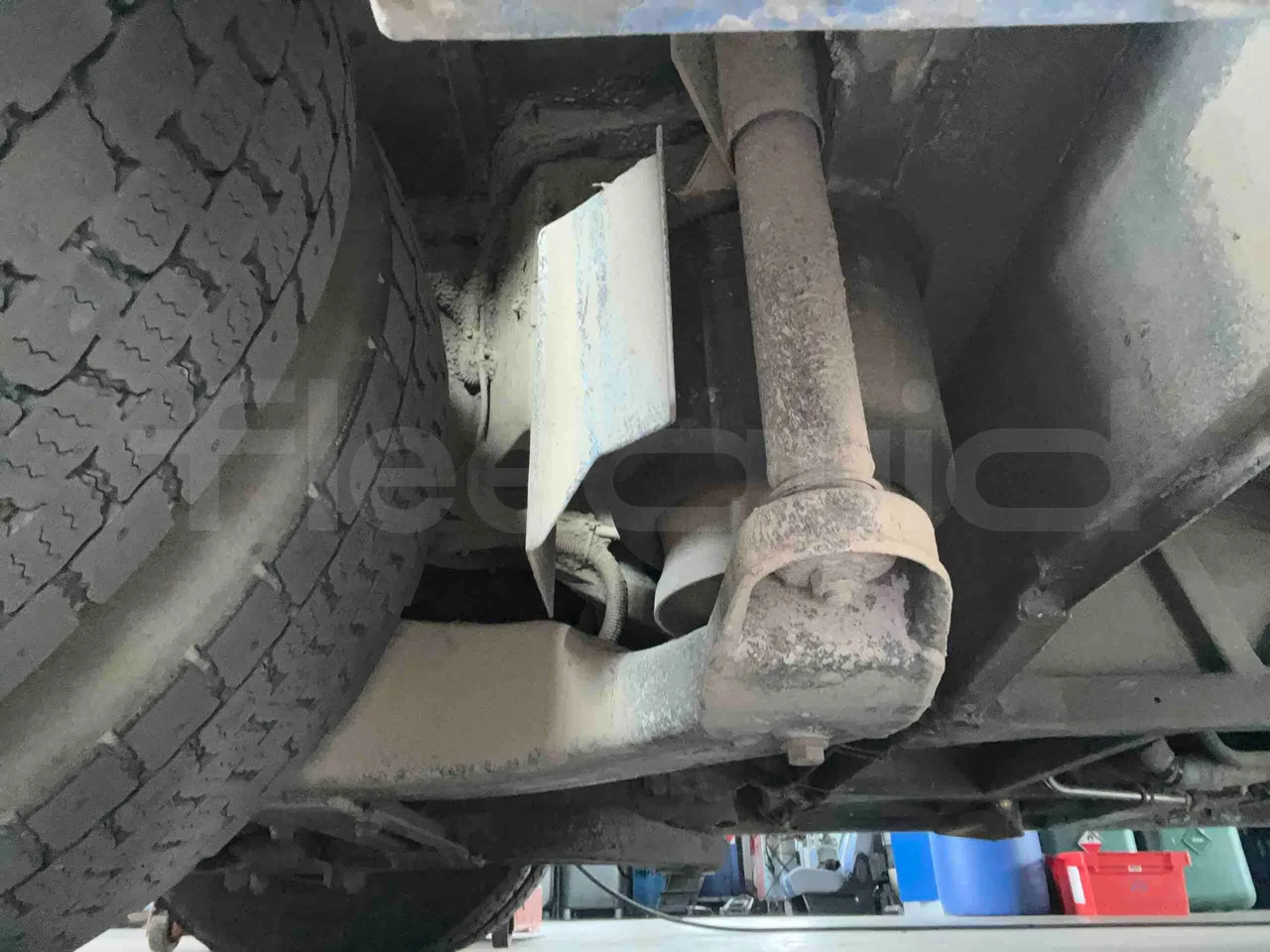 Mercedes-Benz Citaro O 530 LE - Euro 6 - 220 kW - 12.170 mt - axle 3 air springs 1 right