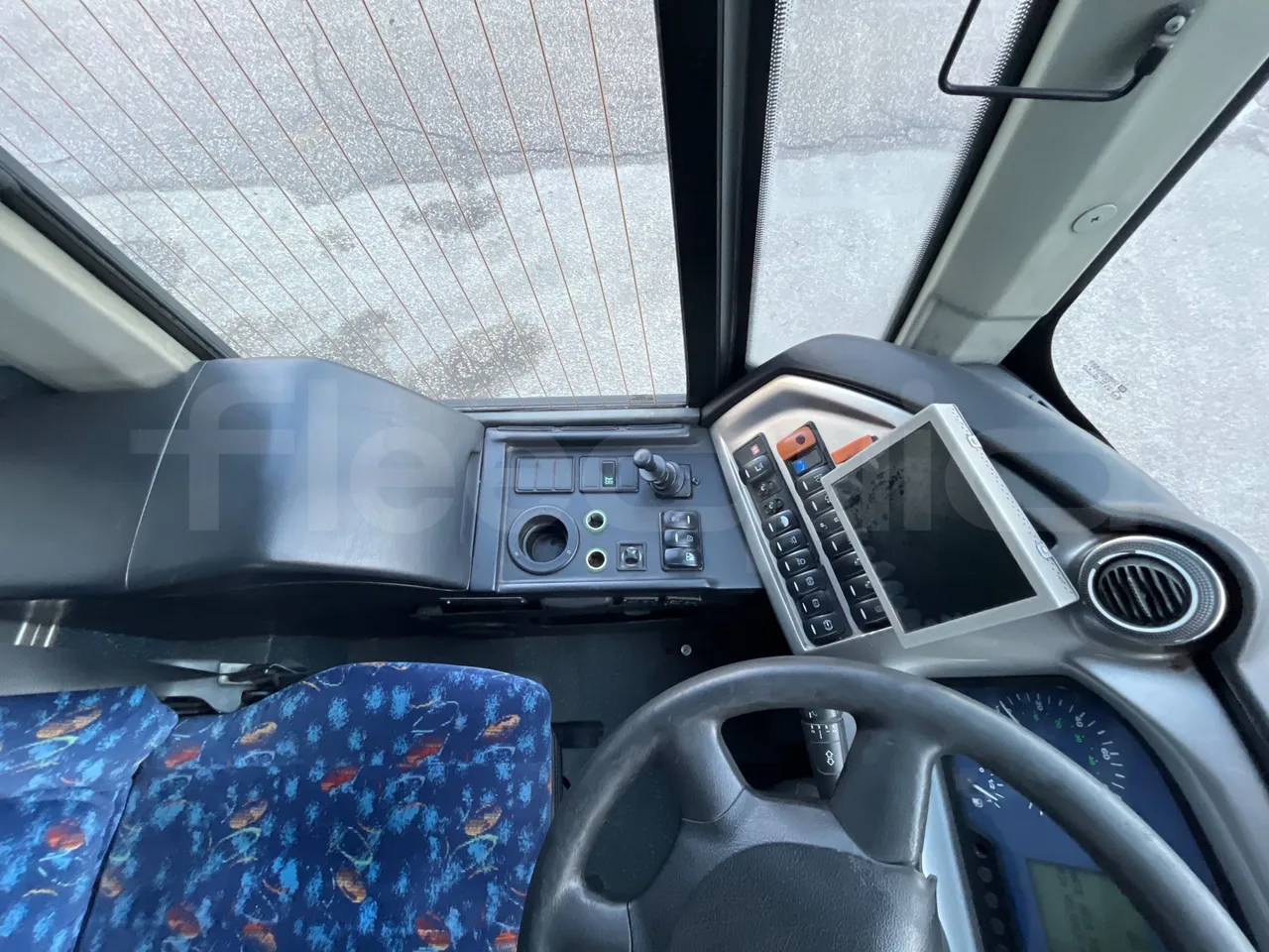 Temsa Safari RD R A T-I53 - Euro 5 - 266 kw - 12.200 mt - command unit indicators