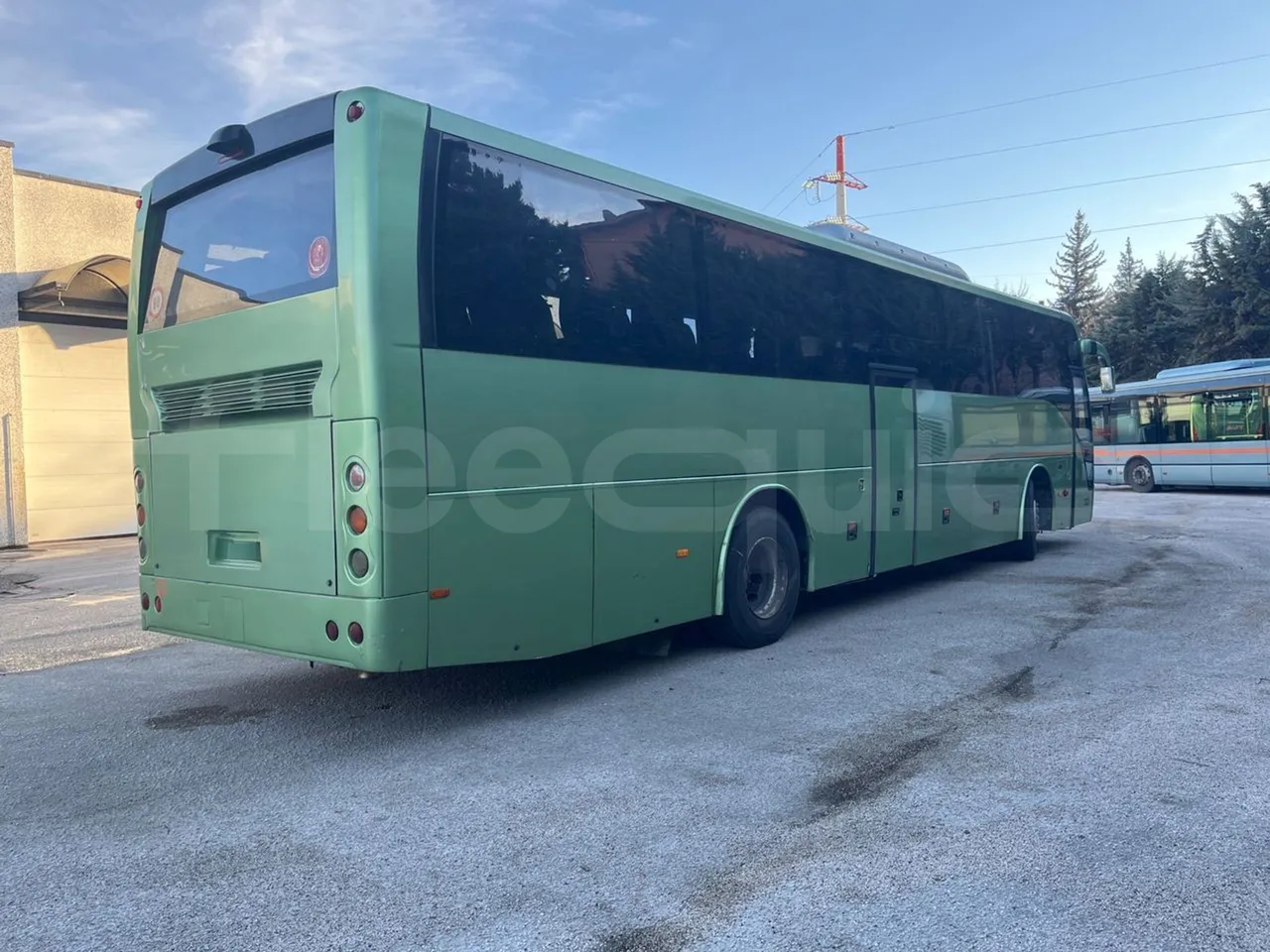 Temsa Safari RD R A T-I53 - Euro 5 - 266 kw - 12.200 mt - 3/4 right rear doors closed