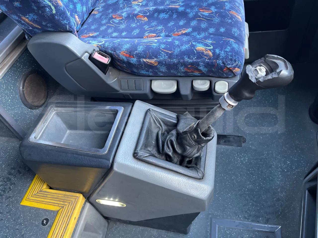 Temsa Safari RD R A T-I53 - Euro 5 - 266 kw - 12.200 mt - onboard devices 2