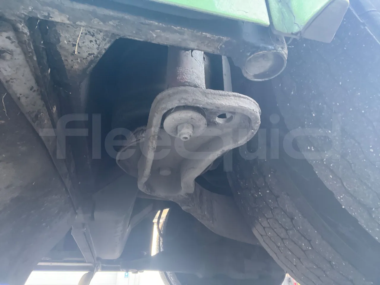 Temsa Safari RD R A T-I53 - Euro 5 - 266 kw - 12.200 mt - axle 2 caliper brakes left