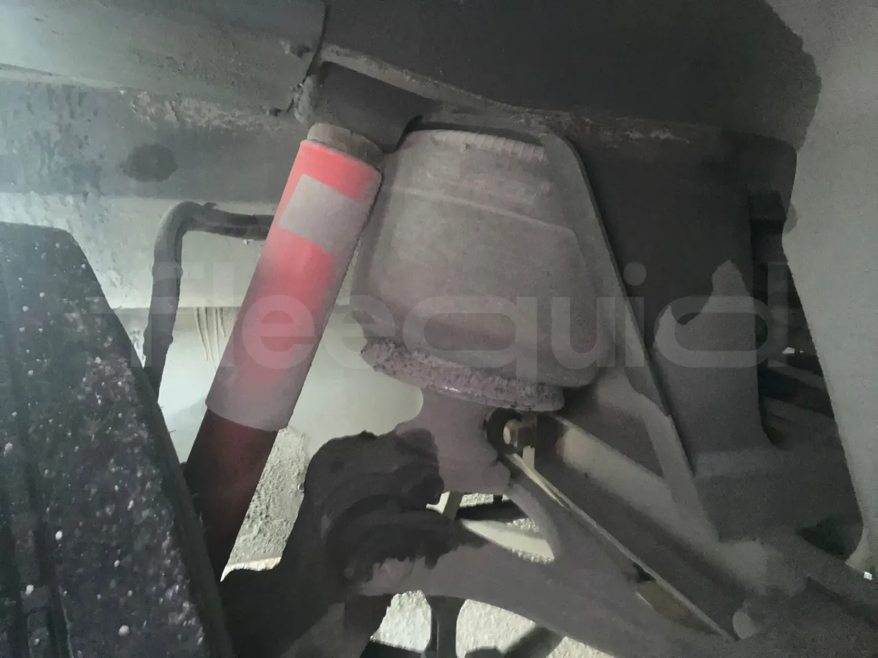 Temsa Safari RD R A T-I53 - Euro 5 - 266 kw - 12.200 mt - front air springs left