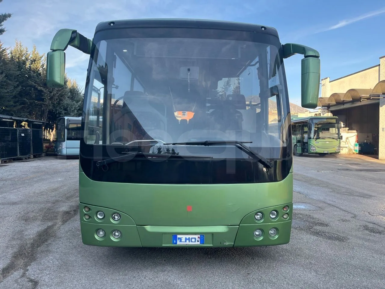 Temsa Safari RD R A T-I53 - Euro 5 - 266 kw - 12.200 mt - front photo