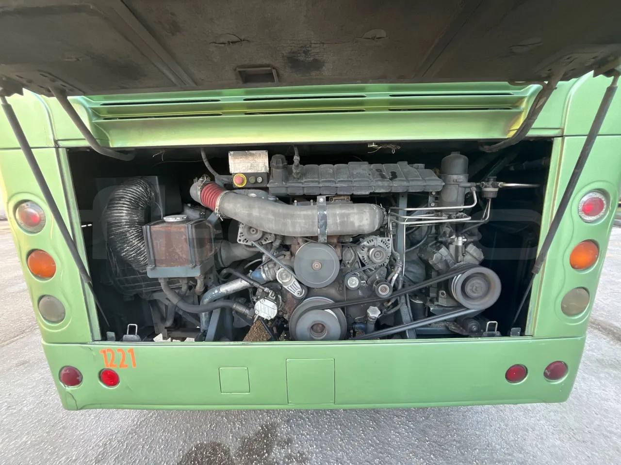 Temsa Safari RD R A T-I53 - Euro 5 - 266 kw - 12.200 mt - rear hatch open