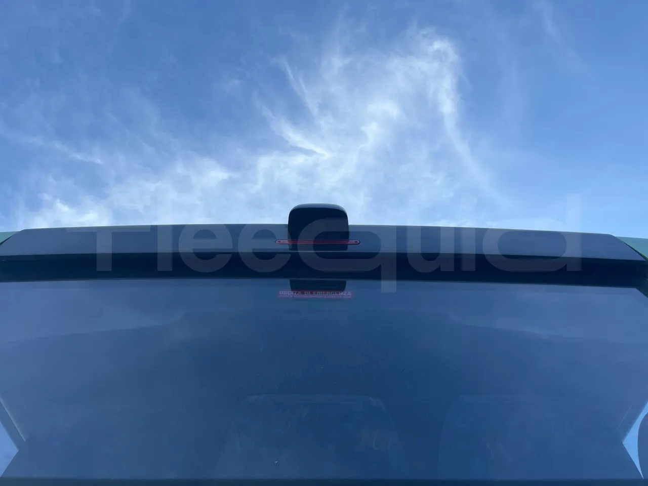 Temsa Safari RD R A T-I53 - Euro 5 - 266 kw - 12.200 mt - under carpet photo