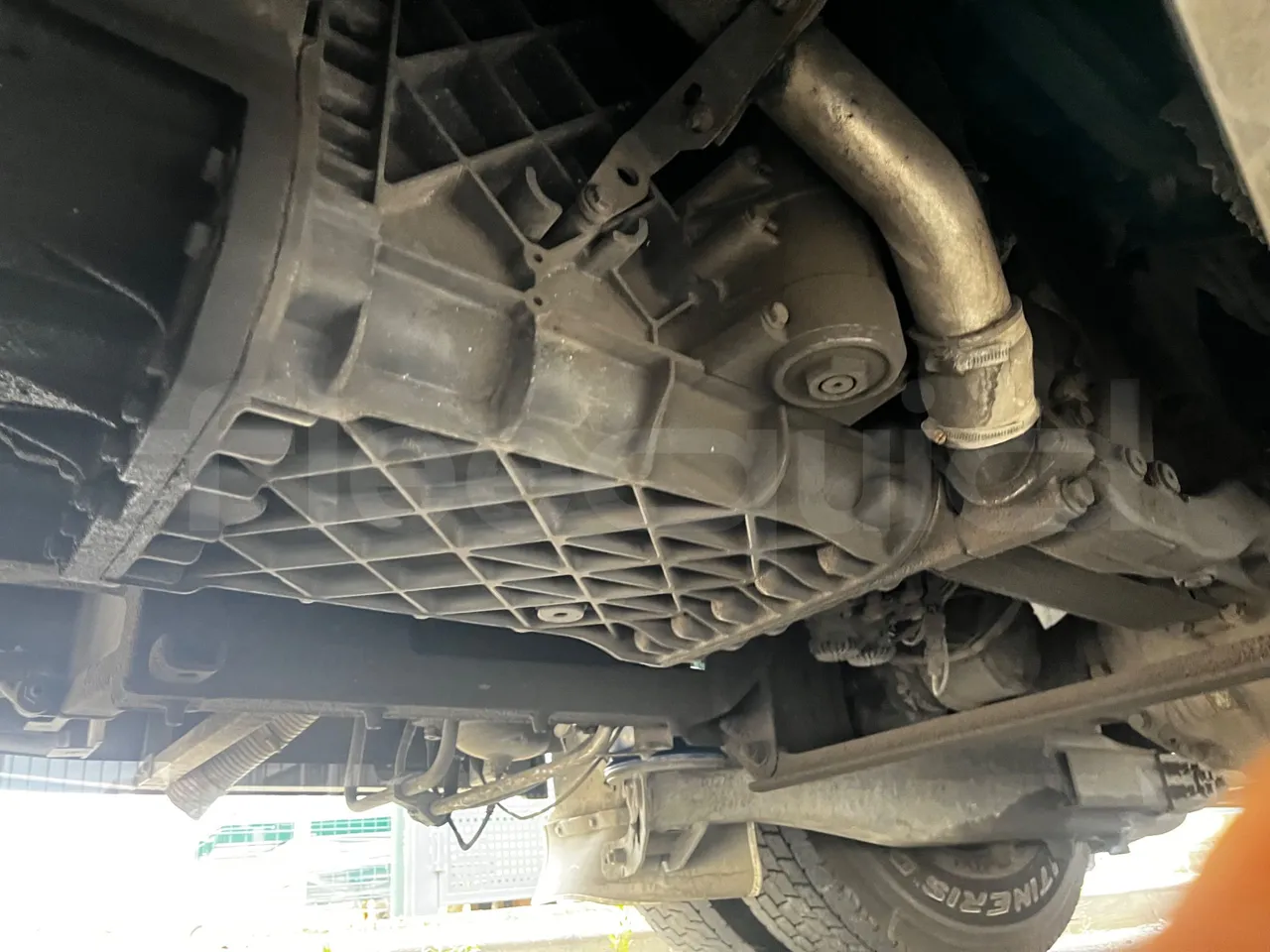 Volvo B12B B12B - EUR4 - 309kW -12.975m - gearbox photo