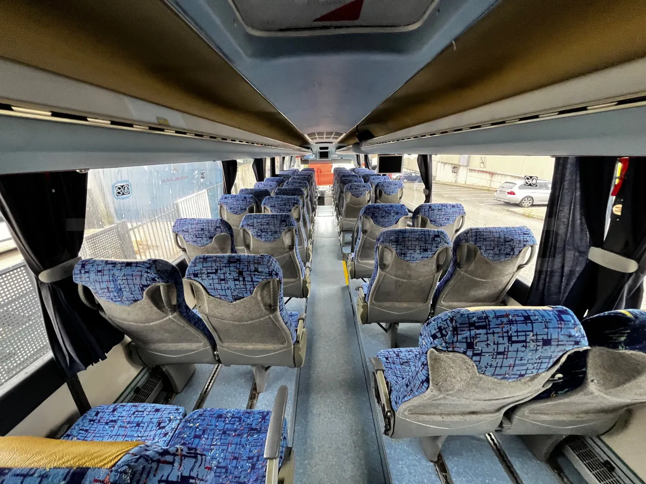 Volvo B12B B12B - EUR4 - 309kW -12.975m - forward view all seats last row height