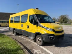 Iveco Daily A50/S34/VI - EUR6 - 110kW - 7.498m - 3/4 front right doors