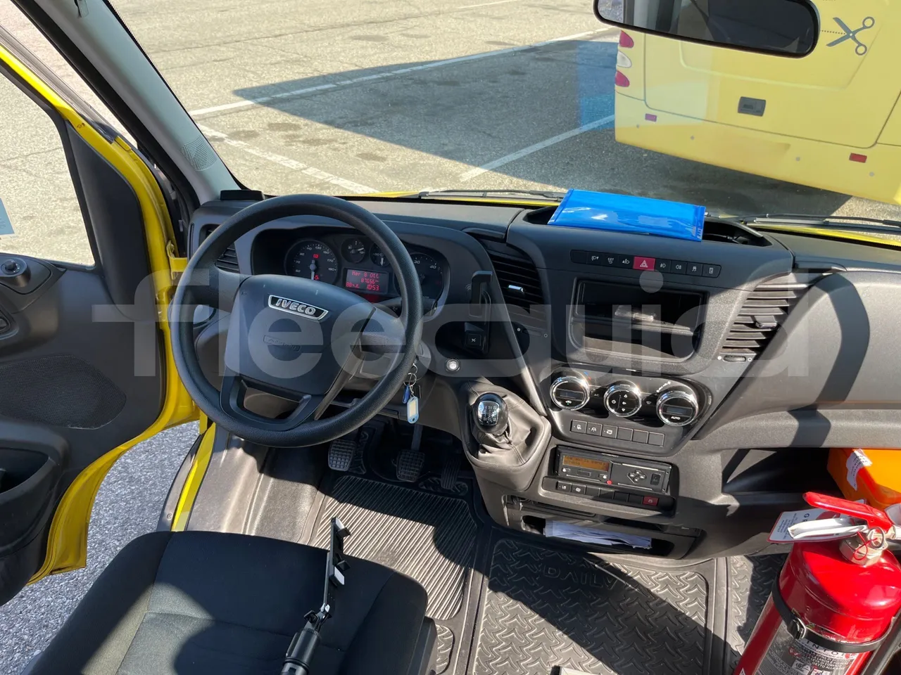 Iveco Daily A50/S34/VI - EUR6 - 110kW - 7.498m - buttons panels on