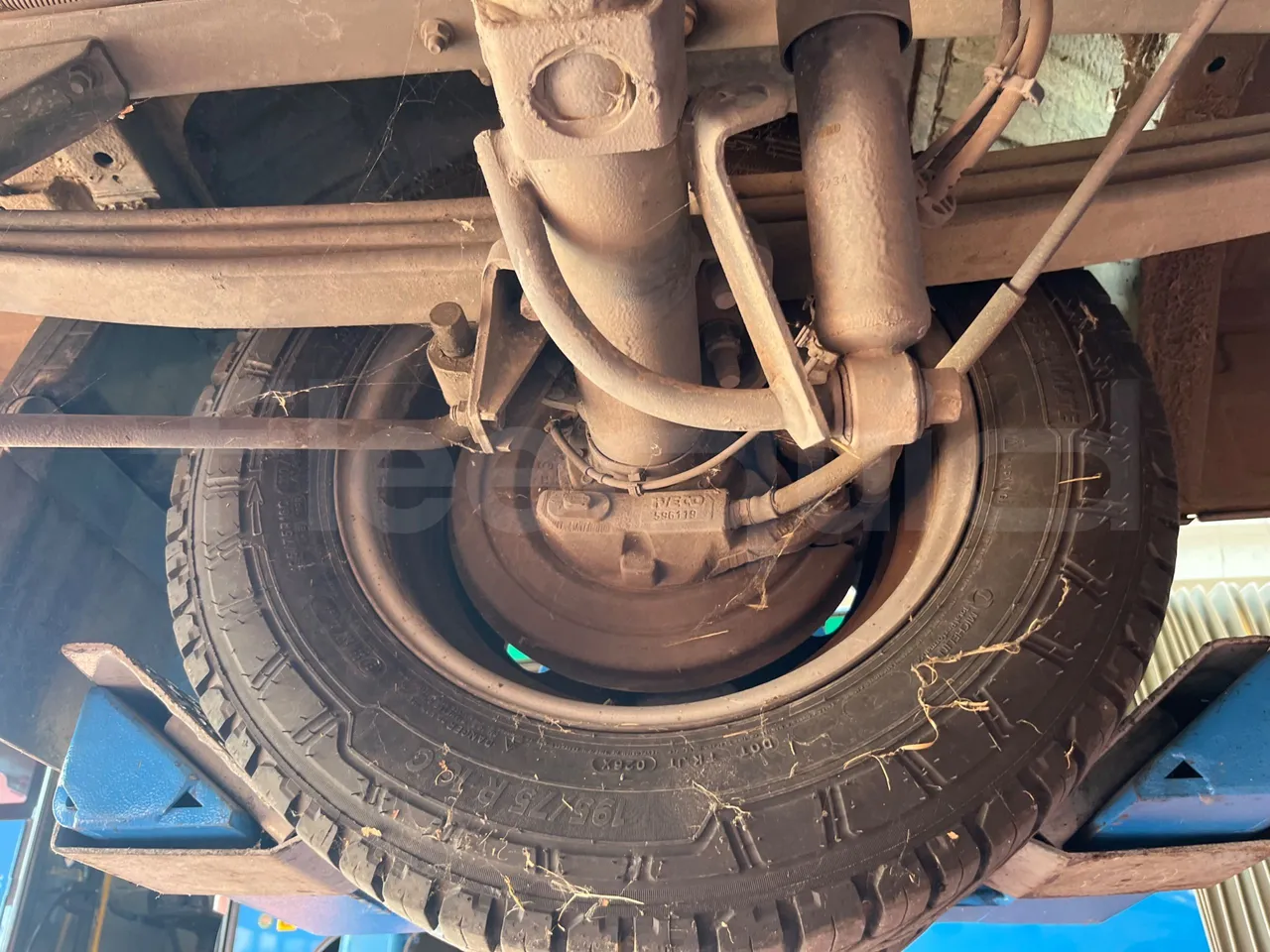 Iveco Daily A50/S34/VI - EUR6 - 110kW - 7.498m - axle 2 discs left