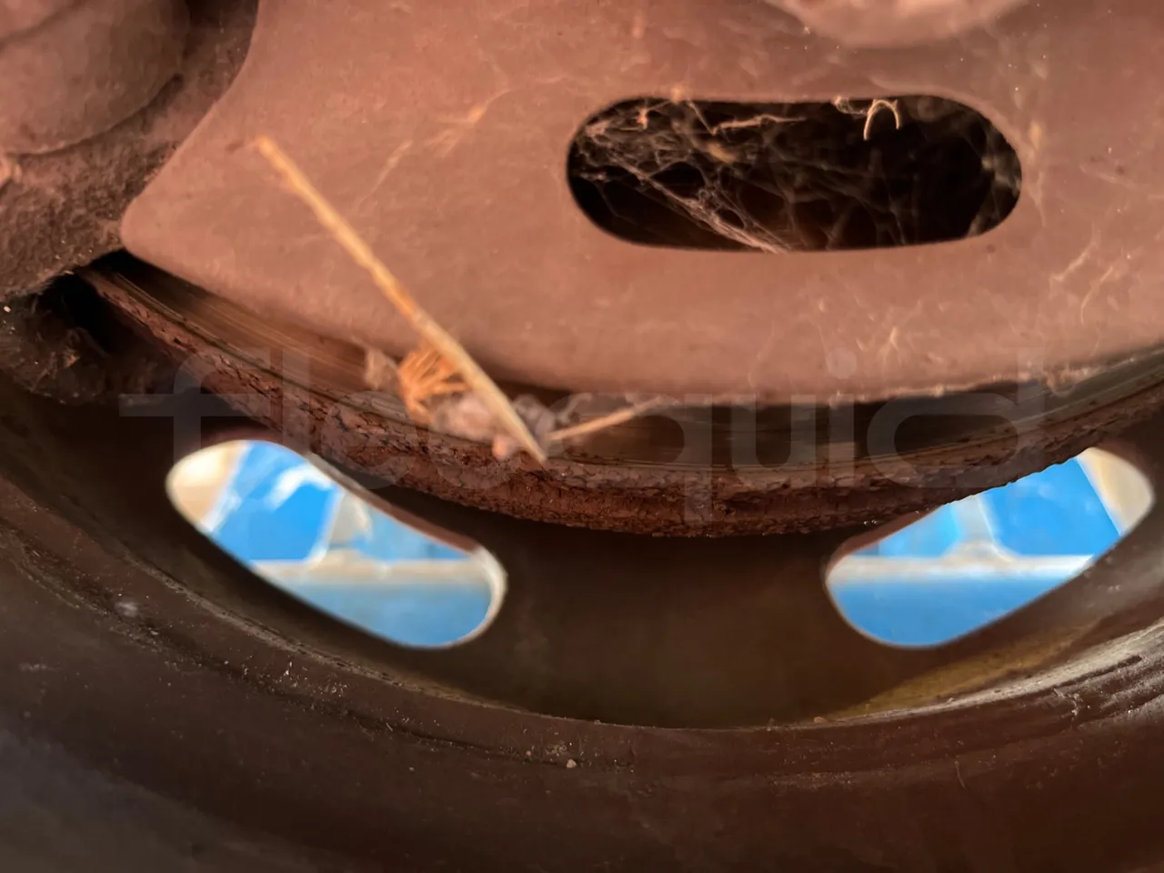Iveco Daily A50/S34/VI - EUR6 - 110kW - 7.498m - front discs left
