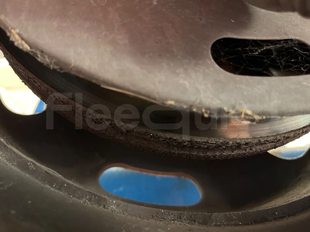 Iveco Daily A50/S34/VI - EUR6 - 110kW - 7.498m - front discs right