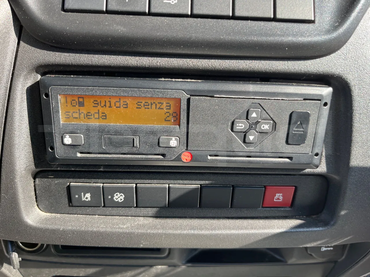 Iveco Daily A50/S34/VI - EUR6 - 110kW - 7.498m - Tachograph