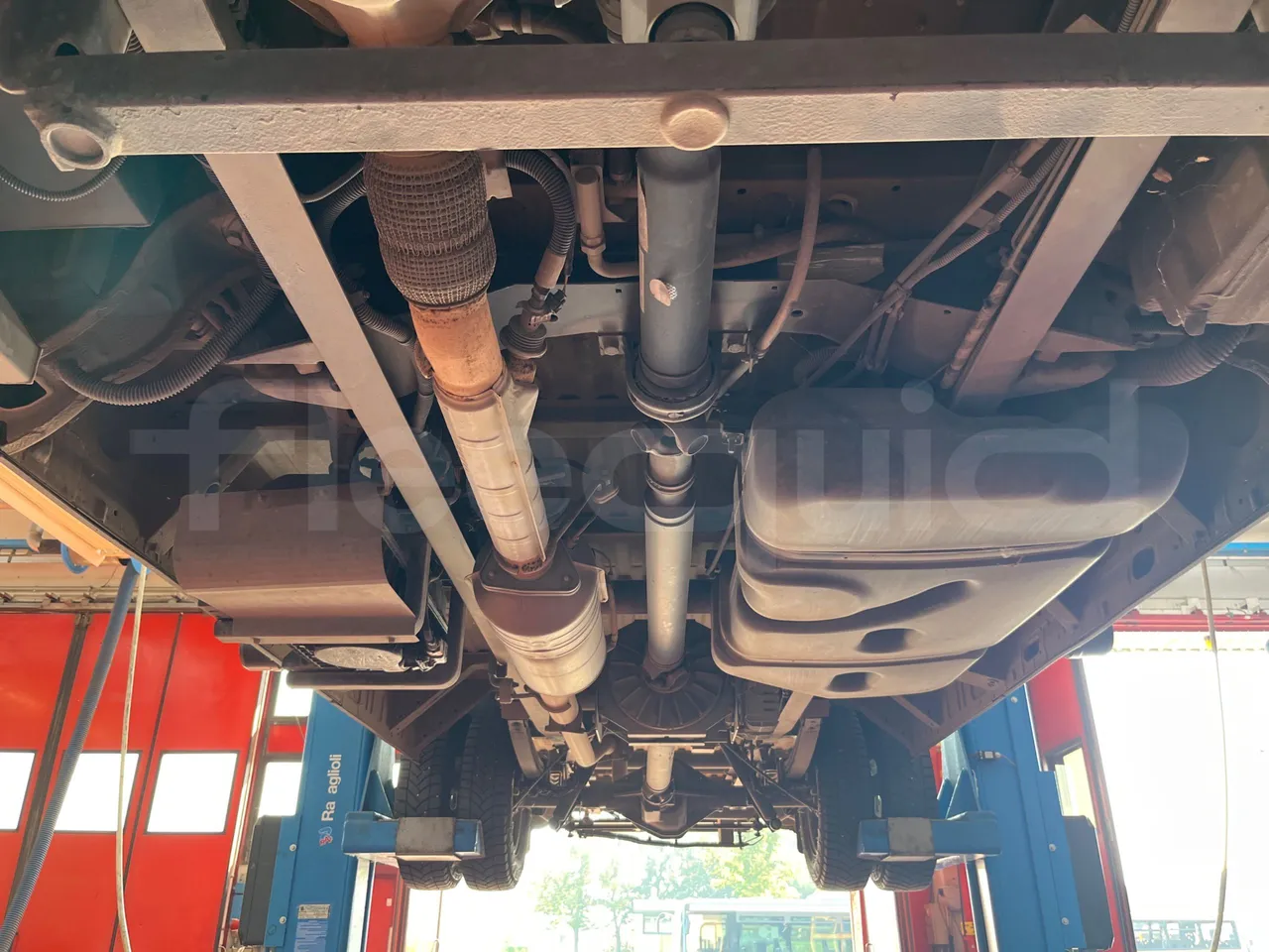 Iveco Daily A50/S34/VI - EUR6 - 110kW - 7.498m - central undercarriage photo