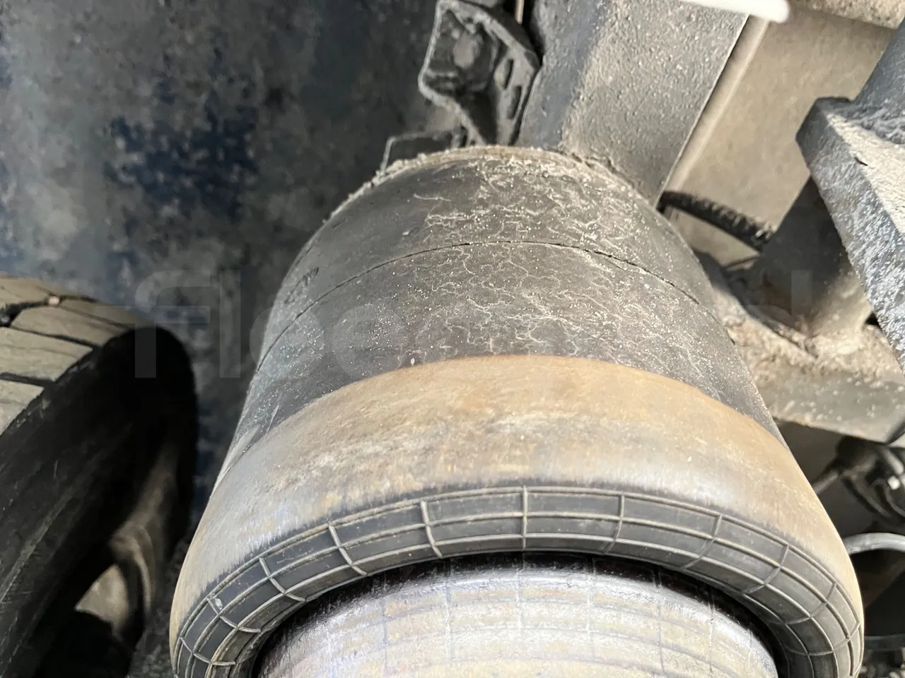 Mercedes-Benz Mago MB 814D/48 - Euro 3 - 100 kW - 8,400 mt - axel 2 air springs 1 left