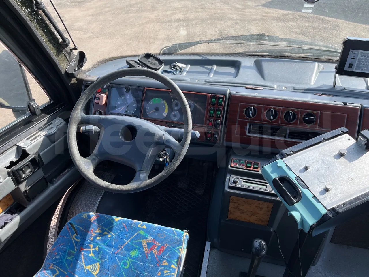 Mercedes-Benz Mago MB 814D/48 - Euro 3 - 100 kW - 8,400 mt - buttons panels on