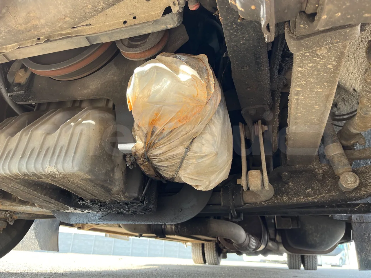 Mercedes-Benz Mago MB 814D/48 - Euro 3 - 100 kW - 8,400 mt - air conditioning compressor